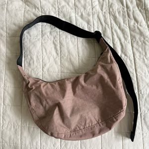 Baggu Crescent Bag Taupe